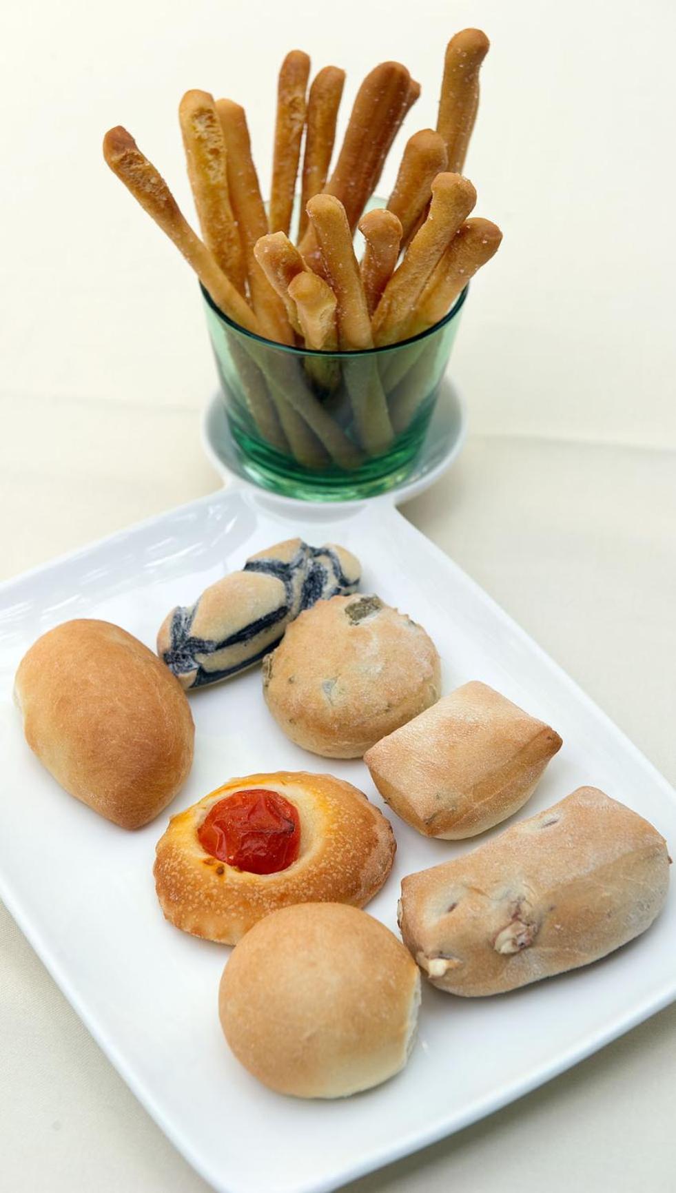 טורטונה Albergo Cavallino מראה חיצוני תמונה