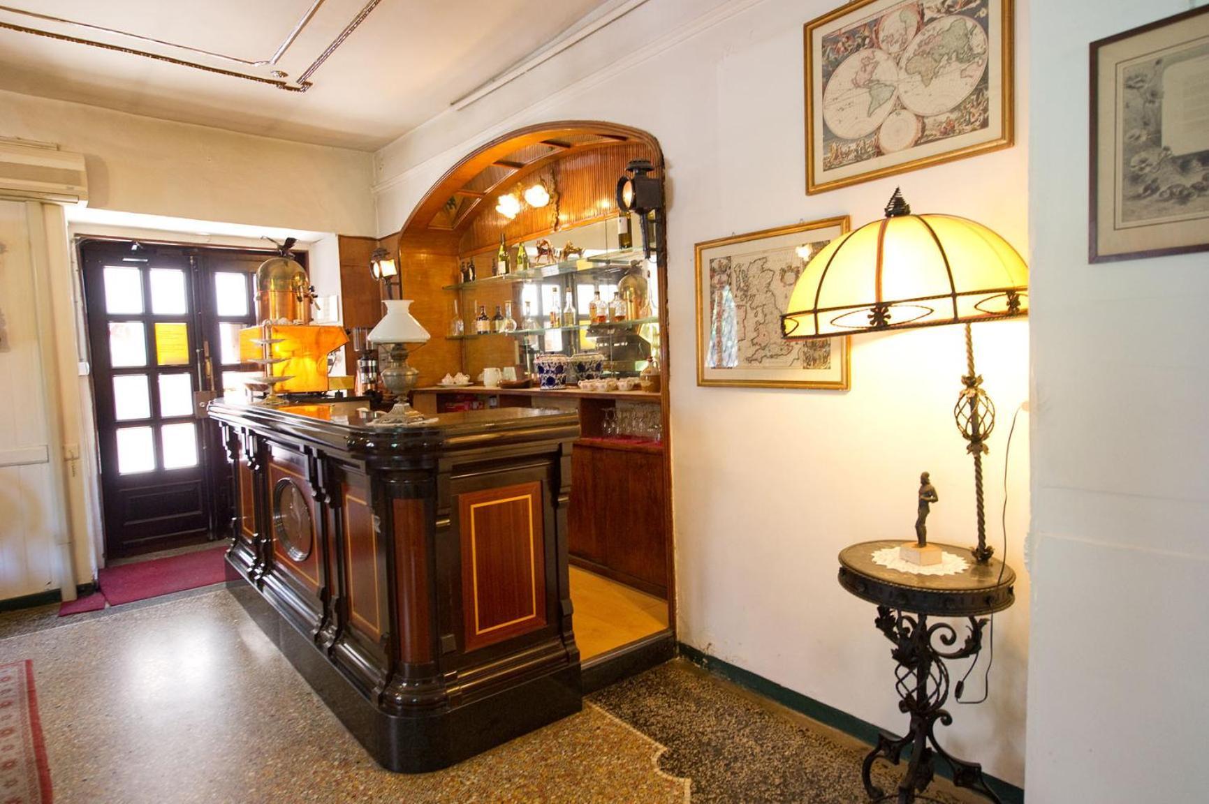 טורטונה Albergo Cavallino מראה חיצוני תמונה